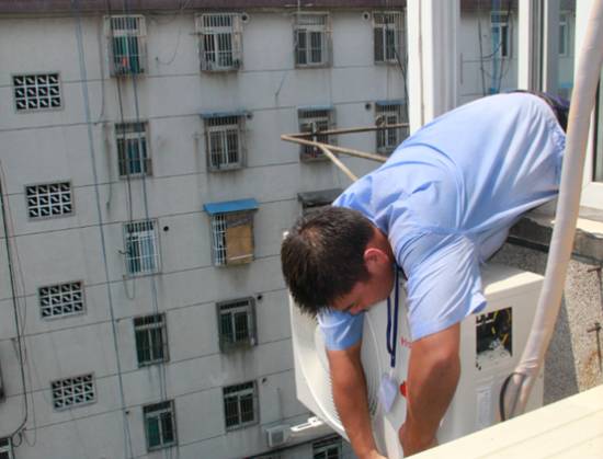 我的天!上海月薪过万的工作 现在转行还来得及