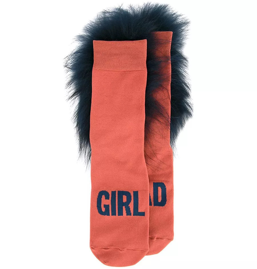 等等我先摆好造型,那些小学生单品让你变美!