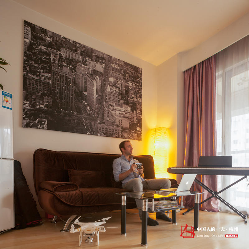 中国人的一天 老外在杭州:来了就舍不得走了(图)