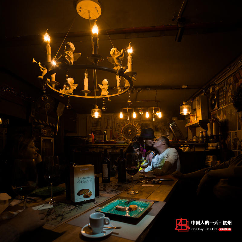 中国人的一天 老外在杭州:来了就舍不得走了(图)