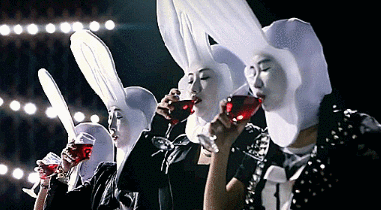 内涵段子gif:这个图神一般的解释了勾股定理