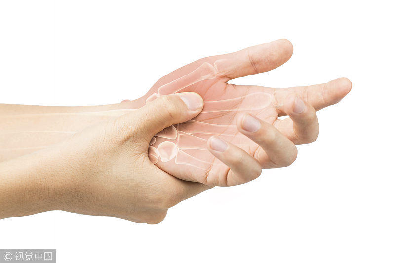手指风湿病应该怎么治疗比较好?谨记这4点,对
