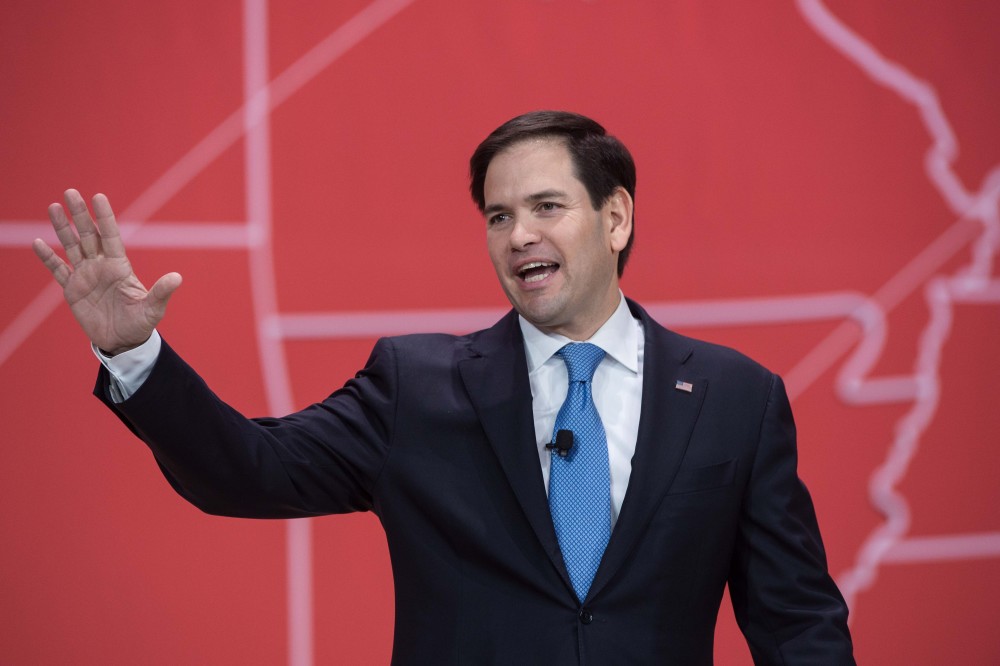 美国参议员称马杜罗威胁美国安全 美军可以解