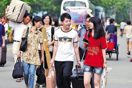 大一注意 入学前给新生的5个叮嘱 建议新生看完 看点快报