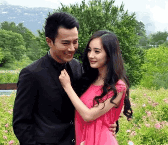 杨幂关注王威微博,致其粉丝数暴涨,网友:刘恺威