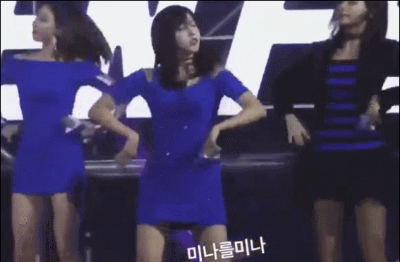 继她忘舞步之后,twice成员也跳错边,成员反应超不给面子?