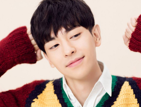 邓伦和他同框出镜,小细节暴露了身高的