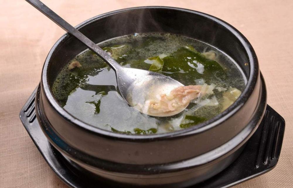 煮海带汤时加点它,煮出的海带又软又烂,关键还