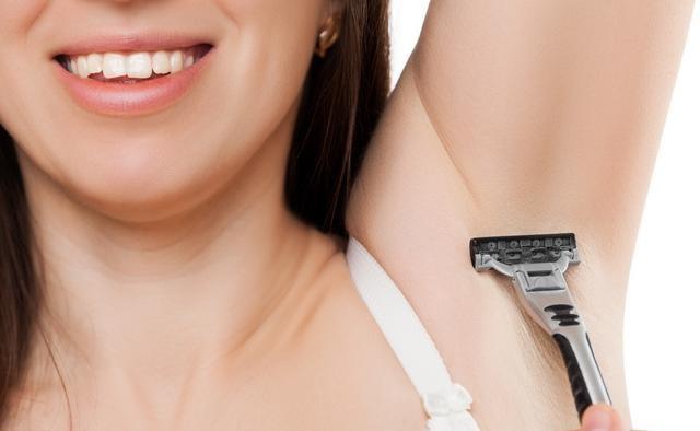 腋毛 腿毛多怎么办 这两种脱毛方法最常见 第二种还能一劳永逸 看点快报