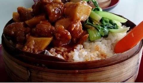 都来看看别人高校的食堂 各式菜式应有尽有!