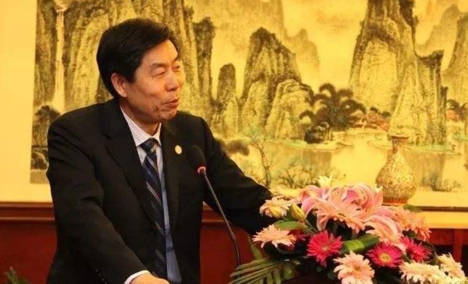 从5万到20亿身价,他被号称最牛散户,今年却巨