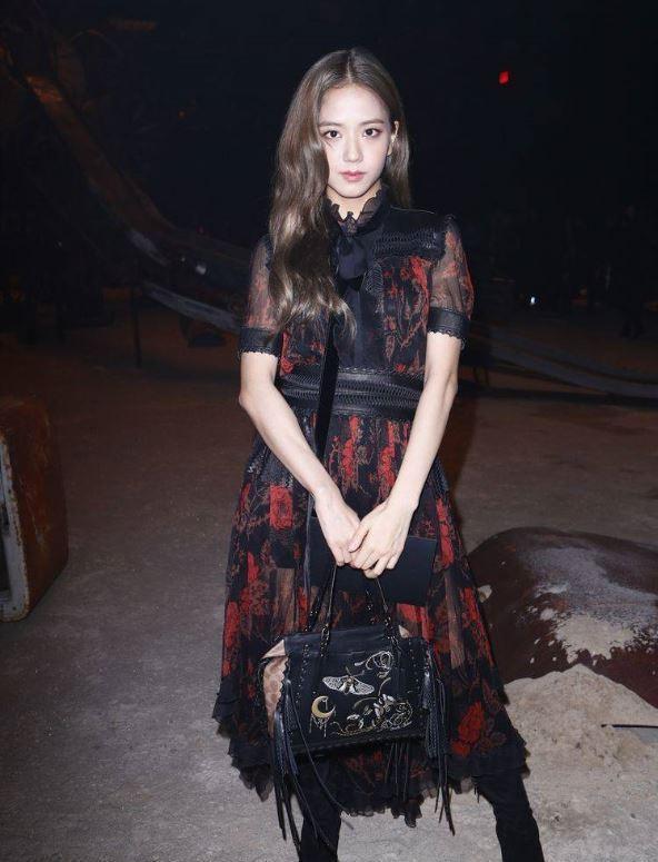 纽约时装周:关晓彤与赛琳娜等人同台比美,大家