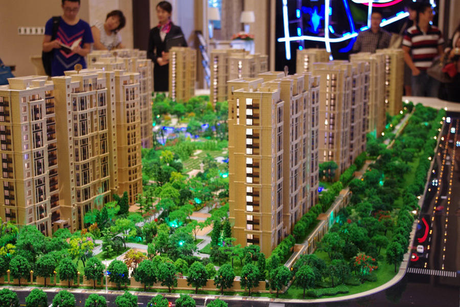 楼市失控?离婚买房闹剧背后无奈