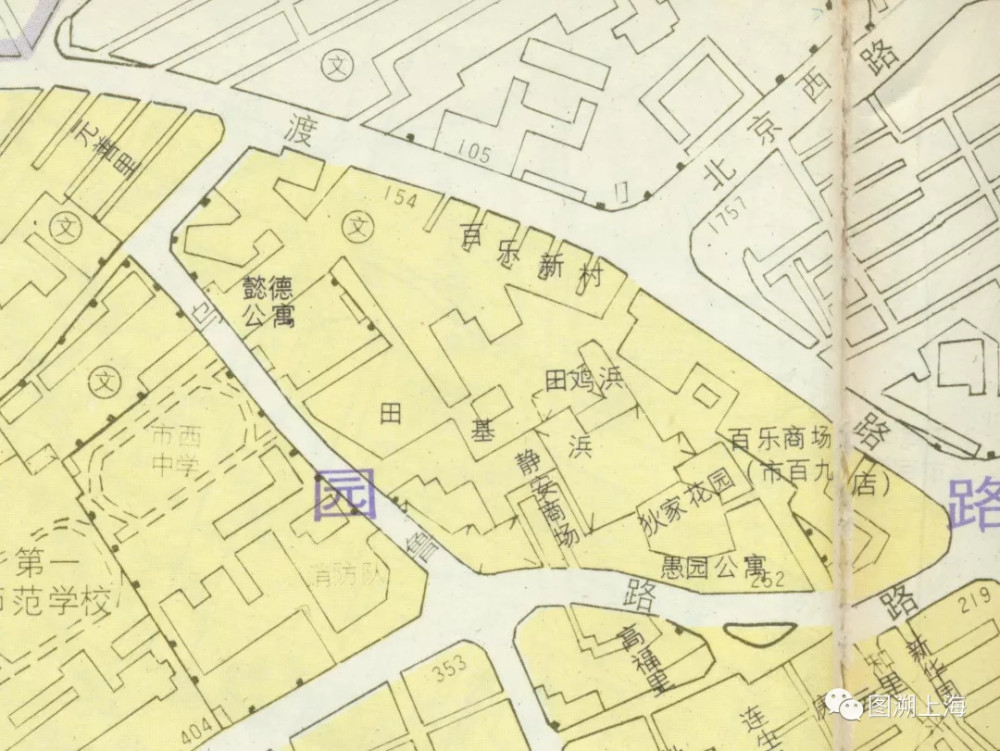 20世纪初的田鸡浜,南通静安寺前的涌泉浜,并沿原和平路(即百乐门大