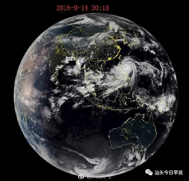 风云四号卫星拍下美丽而恐怖的台风眼,"