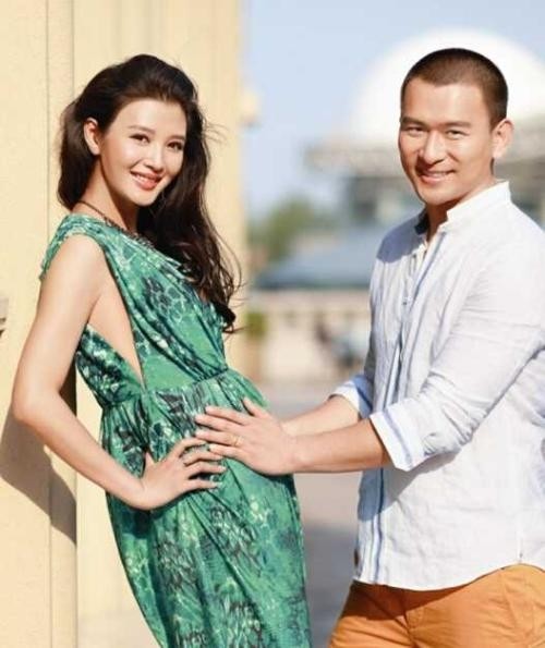 她演《孝庄秘史》成名,嫁给徐僧2年后离婚,34岁还美如