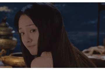 分手后郑爽说过,为爱放弃事业是不值得的.