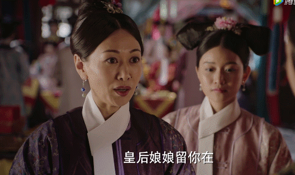 如懿传里威武的容嬷嬷,比周迅小五岁,现代装超美并且