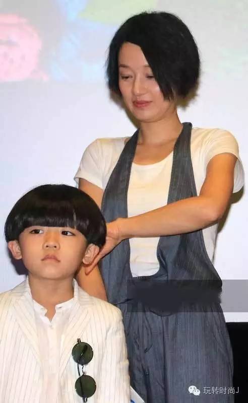 马伊璃终于摒弃了泡面头,换了新发型,颜值重回男生发型刘海往前短发图片
