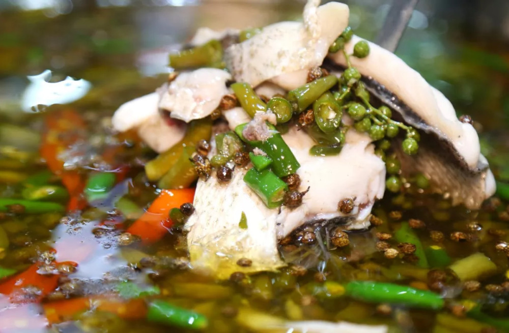 珍味记重庆青椒鱼火锅
