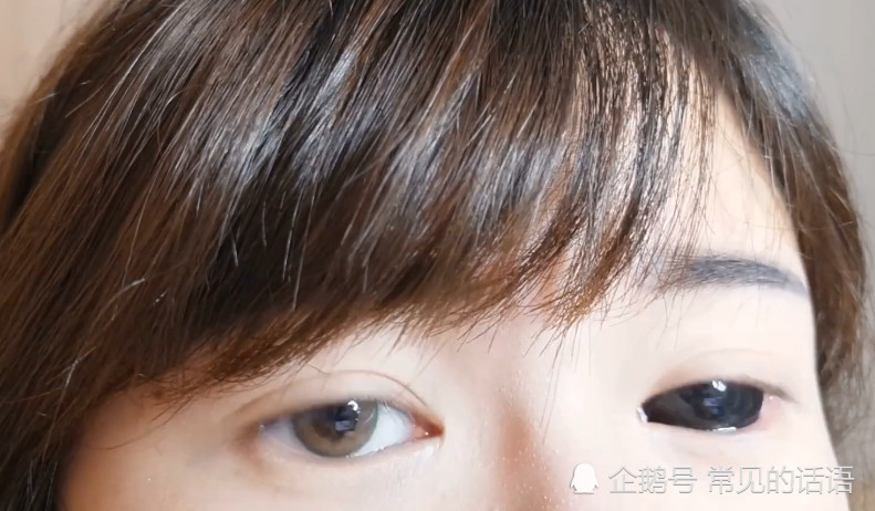 妹子勇敢尝试24mm全眼美瞳，失败N次终成功，最终效果挺惊讶