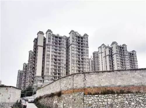 二三线城市房地产怪象：房价上涨 楼盘如“空城”