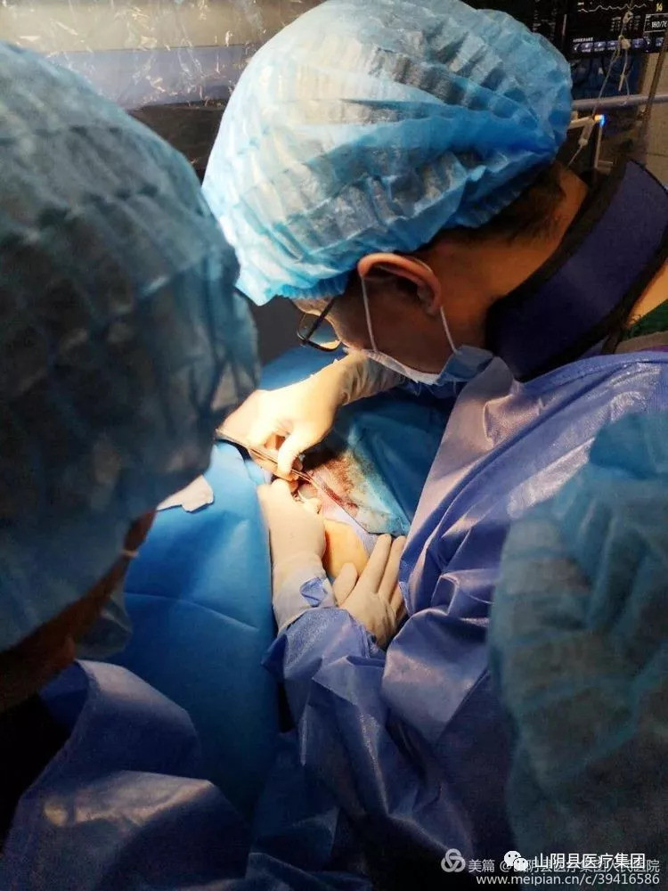 山阴县医疗集团人民医院实施心脏起搏器术成功挽救