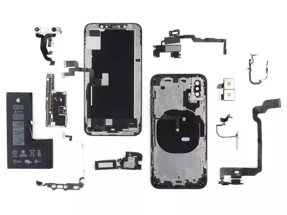 iphone xs 首发拆机,附送内部结构壁纸图