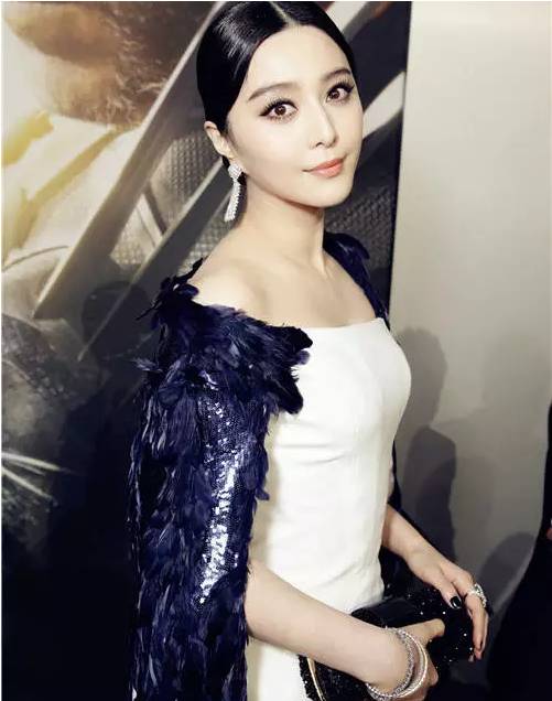 年賺過億！深扒范冰冰是如何變成30億范爺?shù)? style=