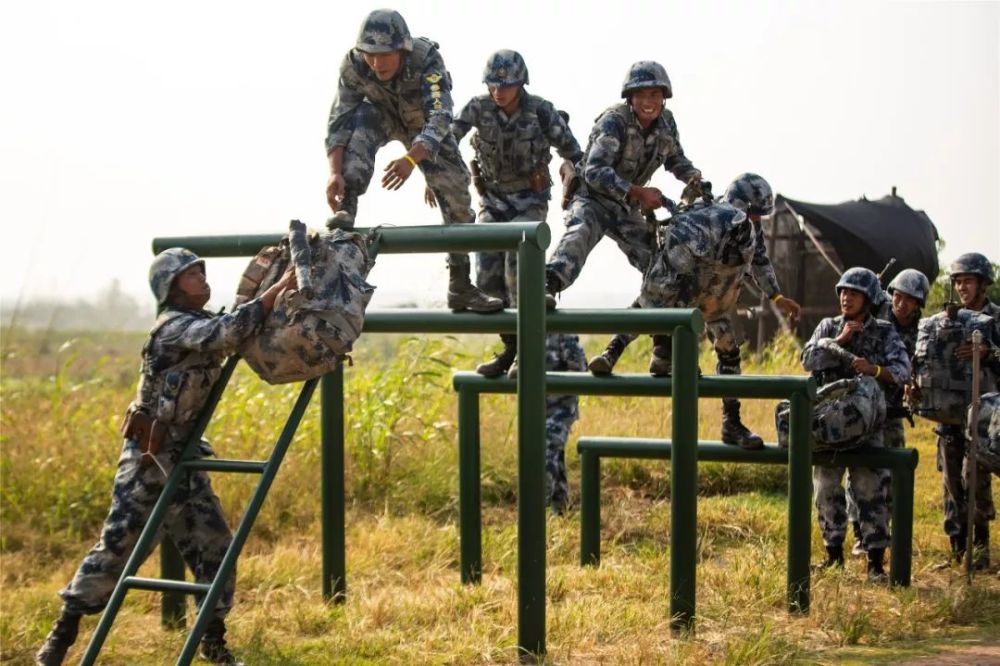 四年级障碍跑教案_幼儿大班障碍跑教案_常识 大班障碍跑教案怎么写