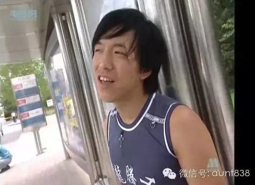 黄渤年轻时颜值秒杀韩国欧巴_学生时代娱乐