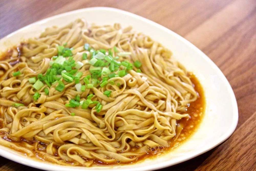 中药拌面，不可尝试的奇妙组合