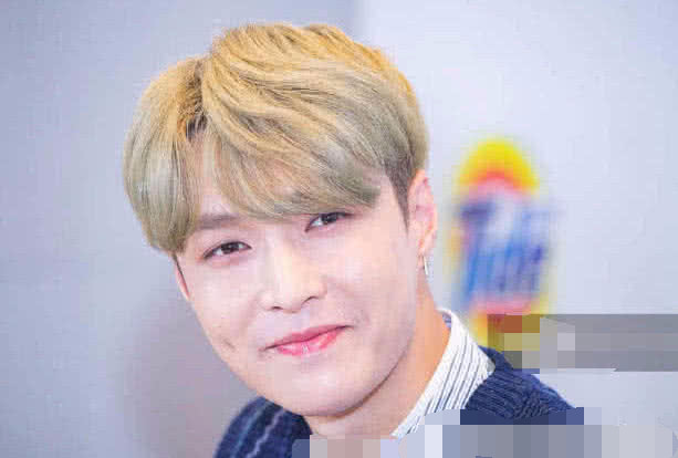 张艺兴终于进修回来,竟成两百斤大胖子?网友: