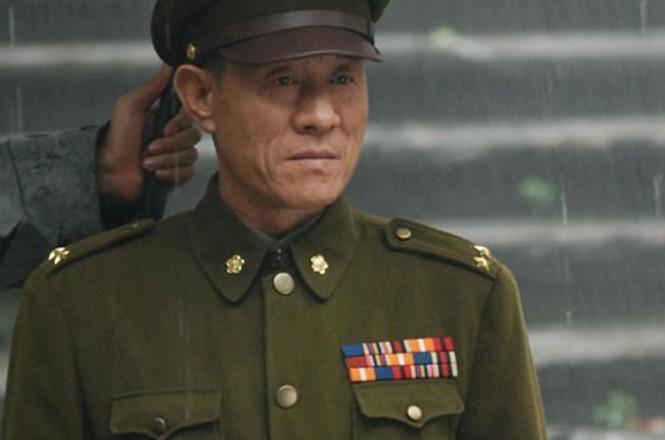 她是杜淳的后妈,年轻时比蒋勤勤还漂亮,来到杜