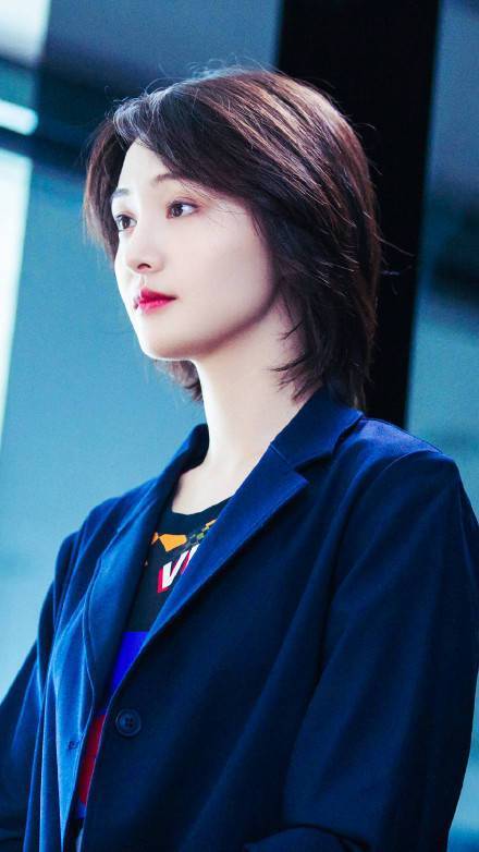 迪丽热巴获投票第一名,官微发布的动态却耐人