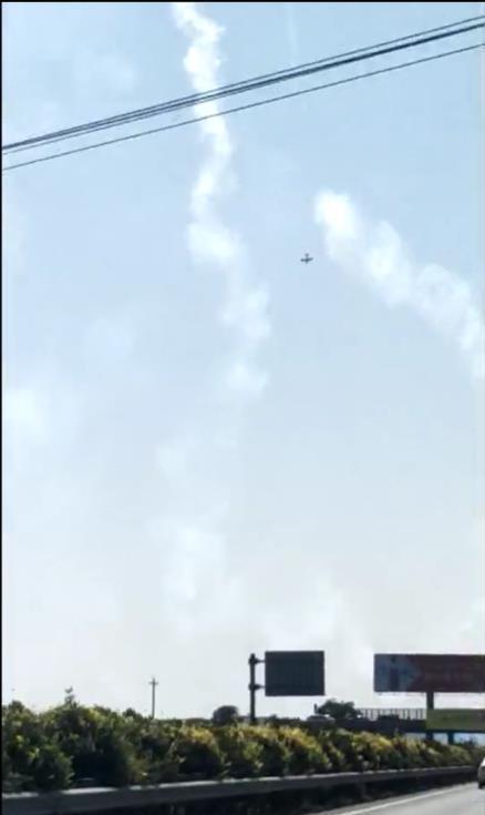 邯郸一飞机坠落怎么回事?邯郸飞机坠落现场图