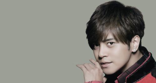 当明星被叫错名字,黄渤给粉丝签上王宝强,他直