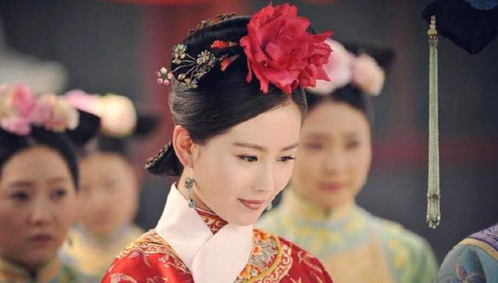 《步步惊心》若曦历史原型,不仅嫔妃给她行礼