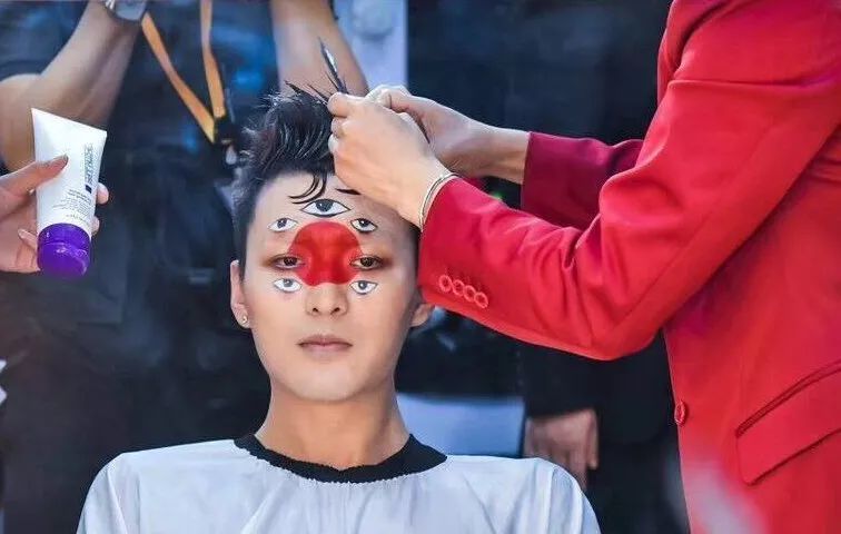 跟北京时装周比起来,陈志朋一点都不可怕