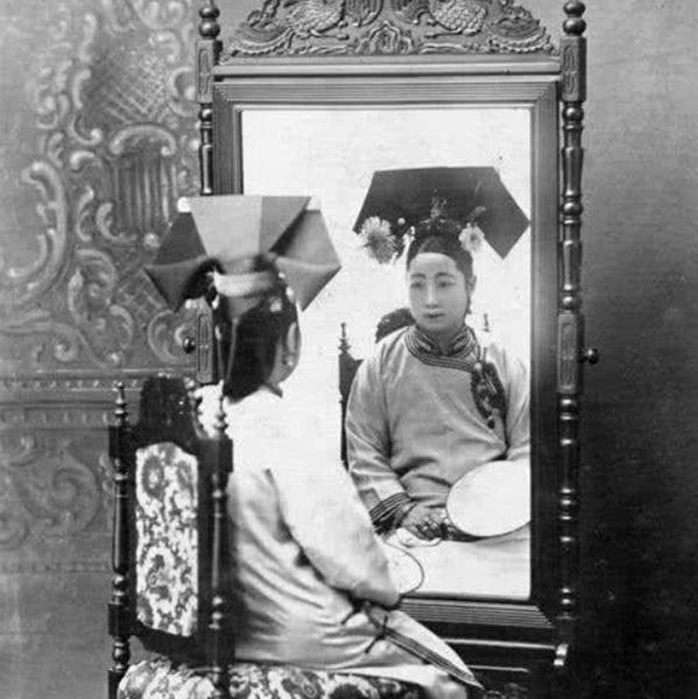 清末满族人口_清末满族妇女图片(3)