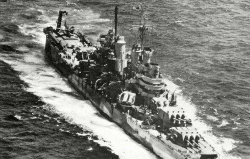 美国就是大胆,拿航母来对抗台风,真的是狗和狮