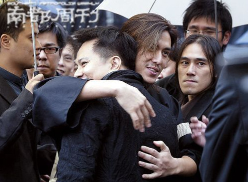 王思聪不敢招惹 向华强都要正视的人物 他是谁