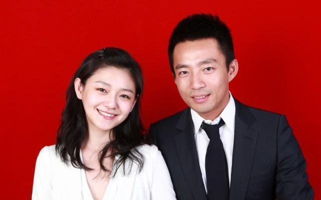 拍结婚登记照穿什么衣服?多种风格可选,看这几