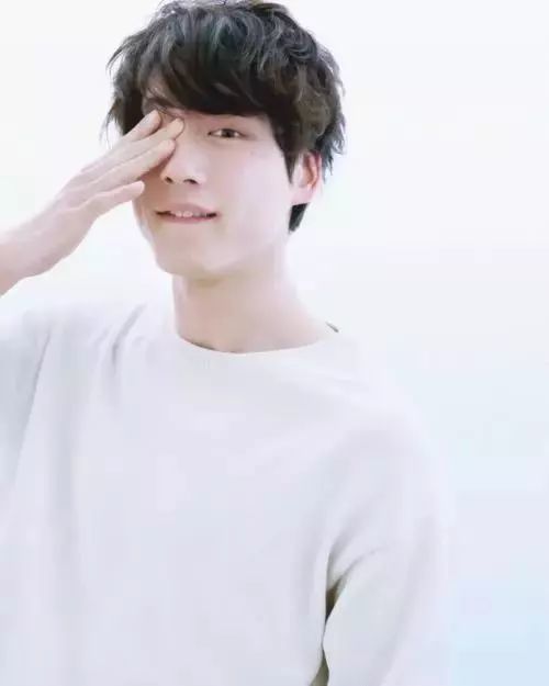 16款秋季男生好看的发型,要帅这样选就对了!