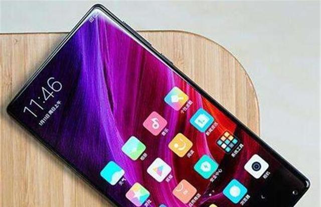 10月份即将发布3款手机,全面屏+高性能,尤其是