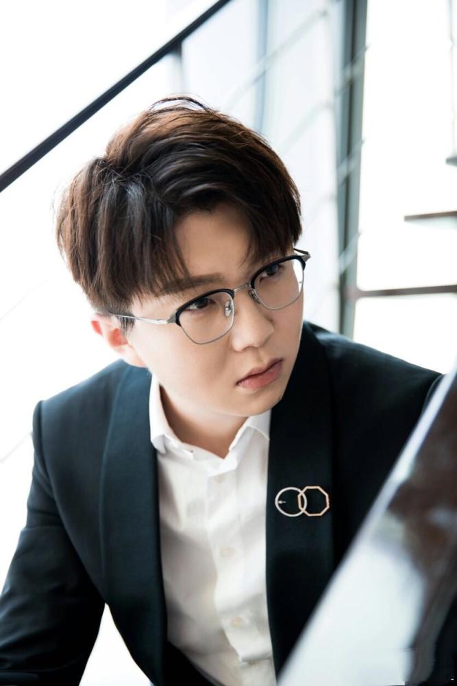 2018年最火的几首歌!华晨宇发行不到一个月的