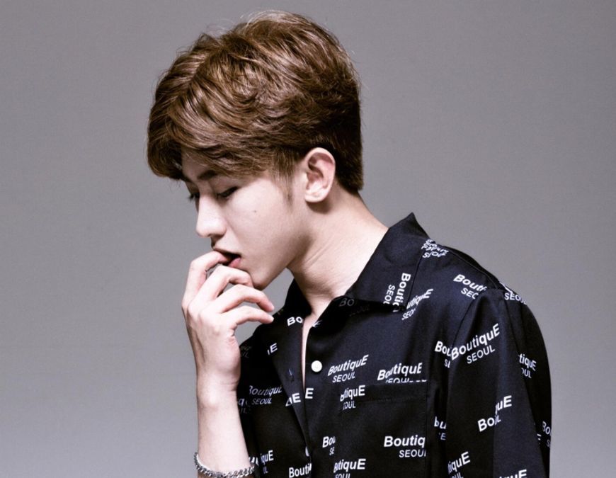 蔡徐坤站姐水印绝了,和衣服傻傻分不清,能找出