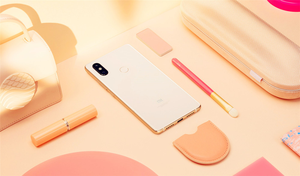 小米8一夜狂降新低价,适合出手,小米难道不赔