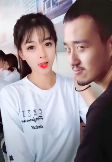 抖音技术大叔火了,教你如何与女神同框,网友