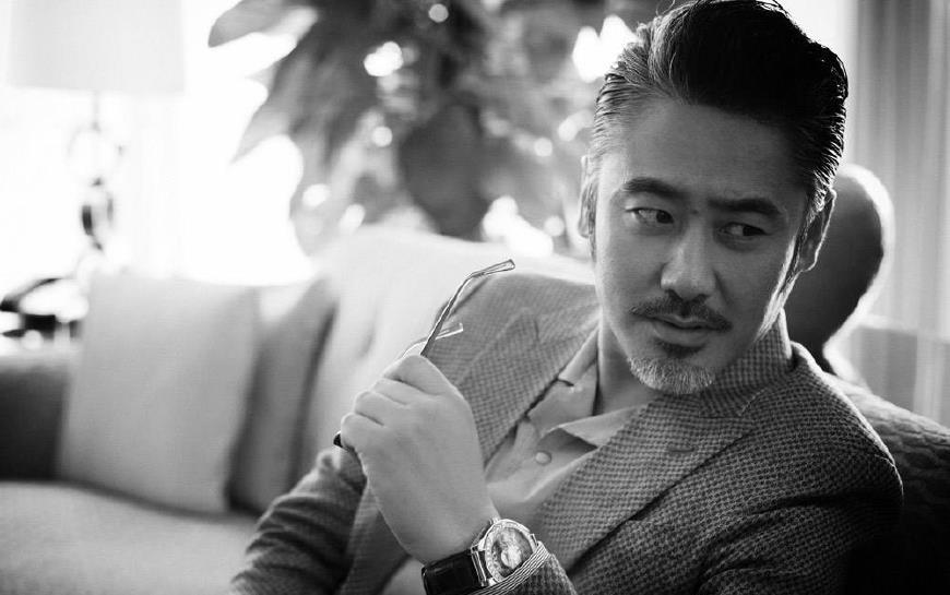 吴秀波事件继续发酵,早年恋爱经历被扒出,如今